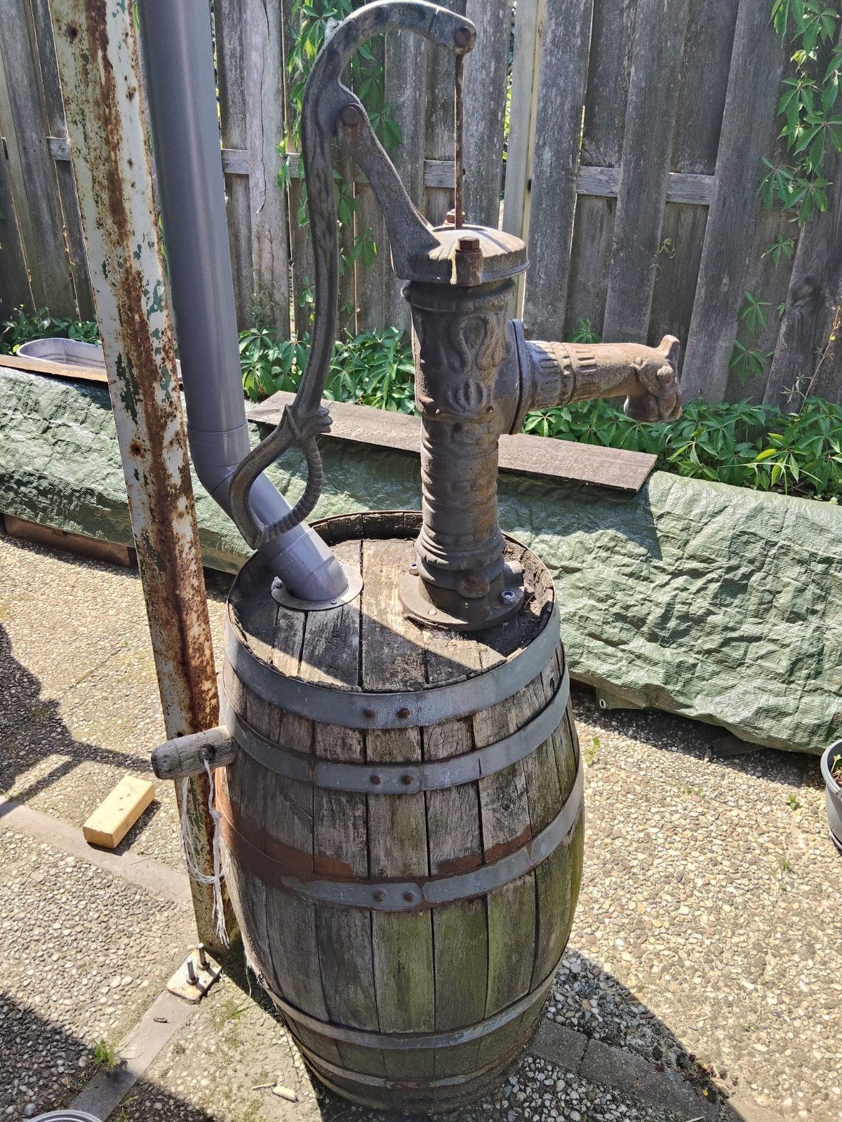 Waterpomp met regenton, Tuin en Terras, 150 liter of meer, Ophalen, Gebruikt