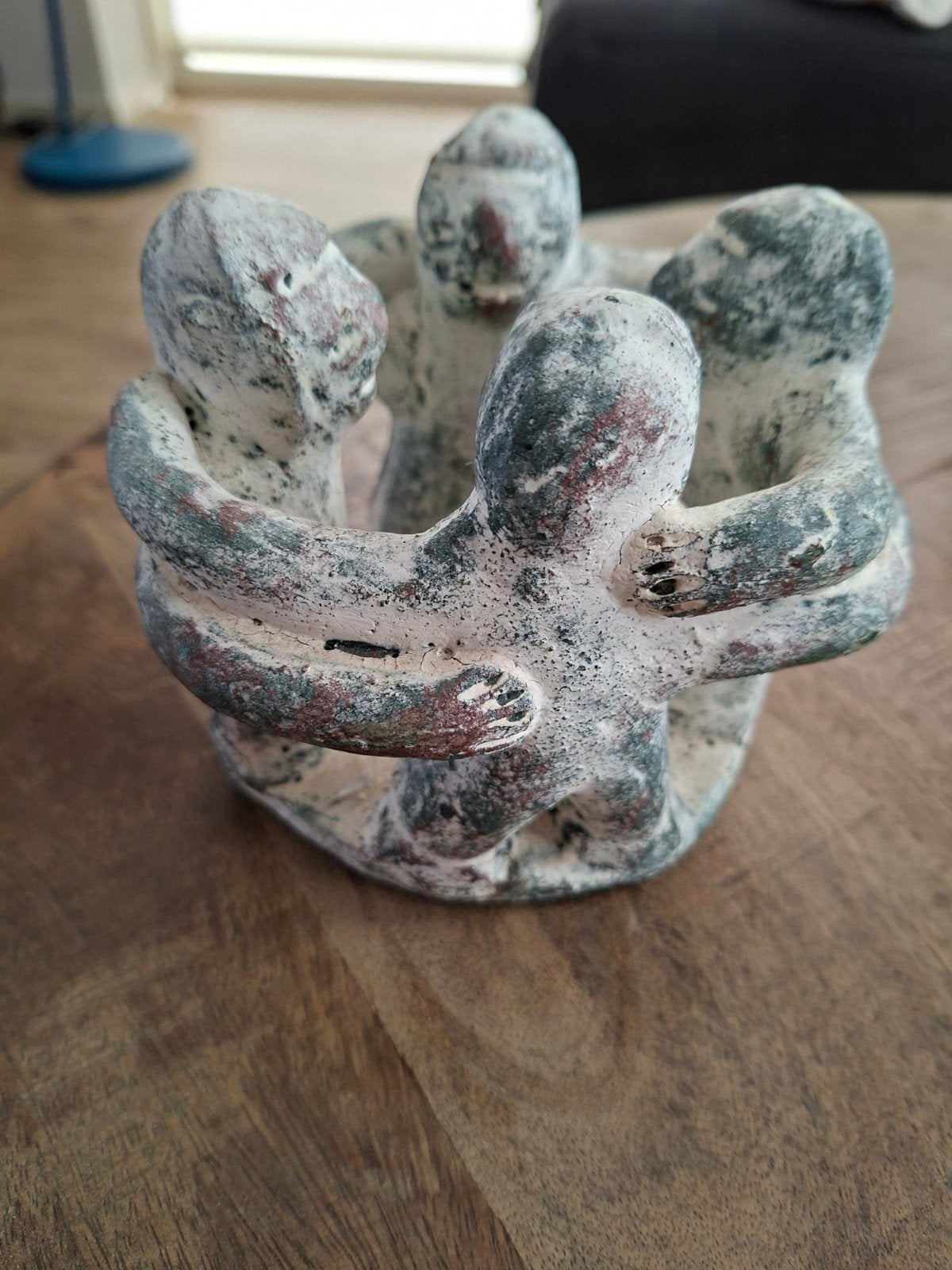 Abstracte sculptuur 'Vriendenkring'- Steen/Keramiek, Groep mensen, Minder dan 20 cm, Ophalen of Verzenden, Handgemaakt