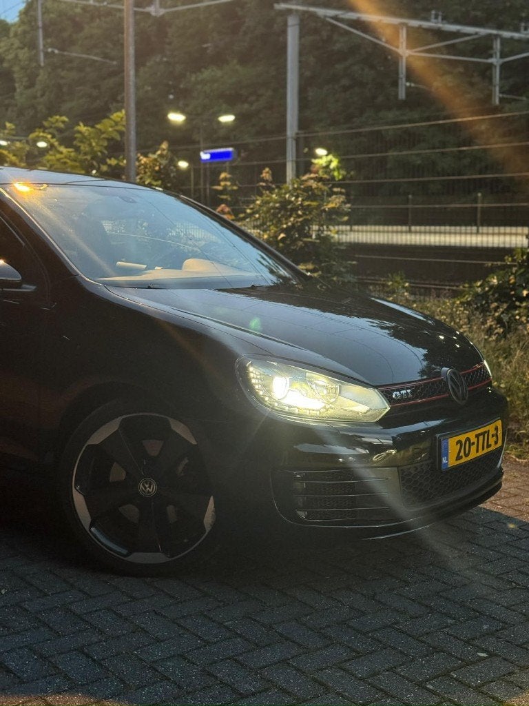 Golf 6 GTI | Orig. NL | 144.472 km | Super nette staat, Auto's, Volkswagen, Voorwielaandrijving, 4 cilinders, 1984 cc, Zwart