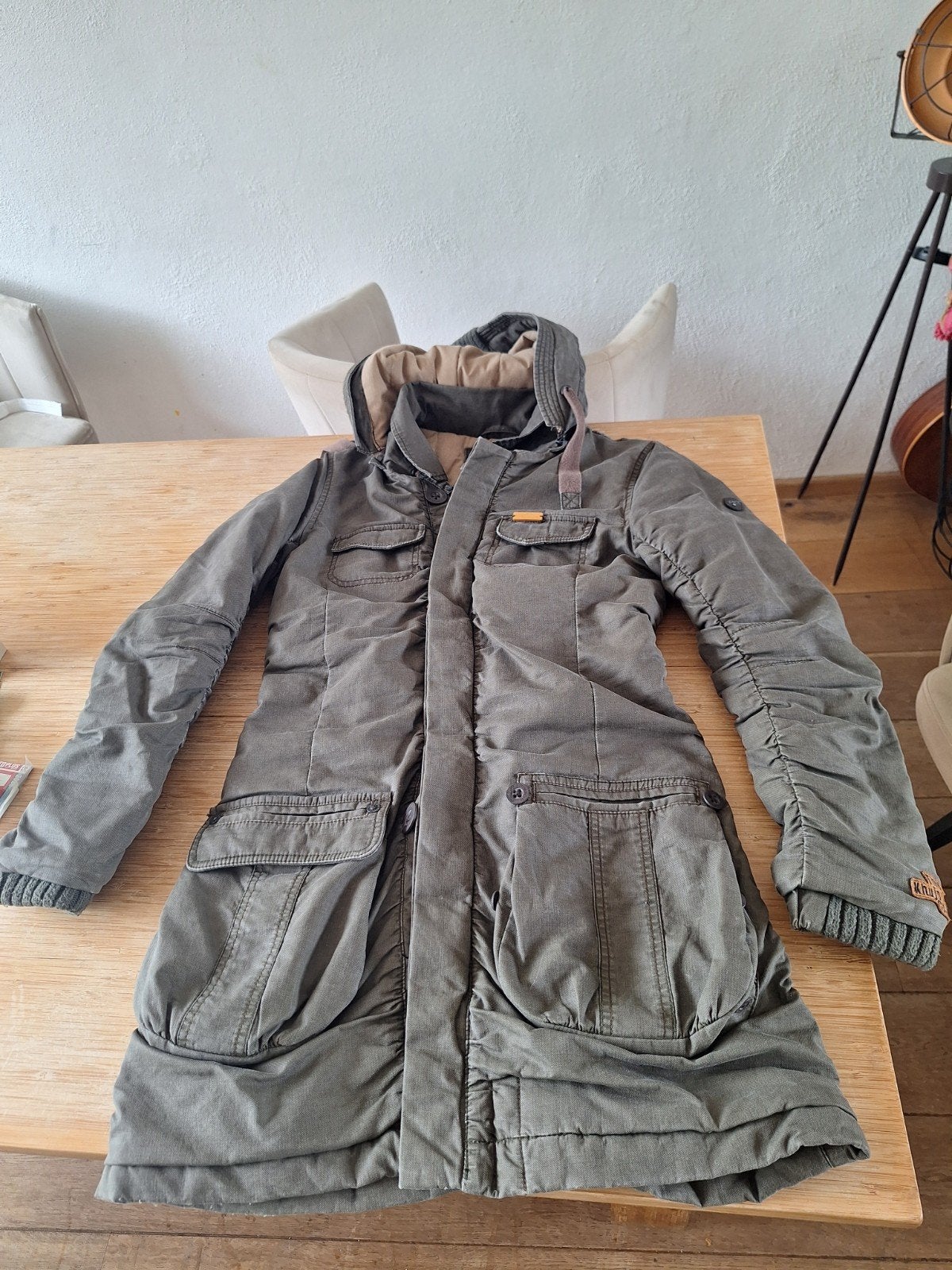 Warme winterjas khujo Nieuw!, Ophalen of Verzenden, Zo goed als nieuw