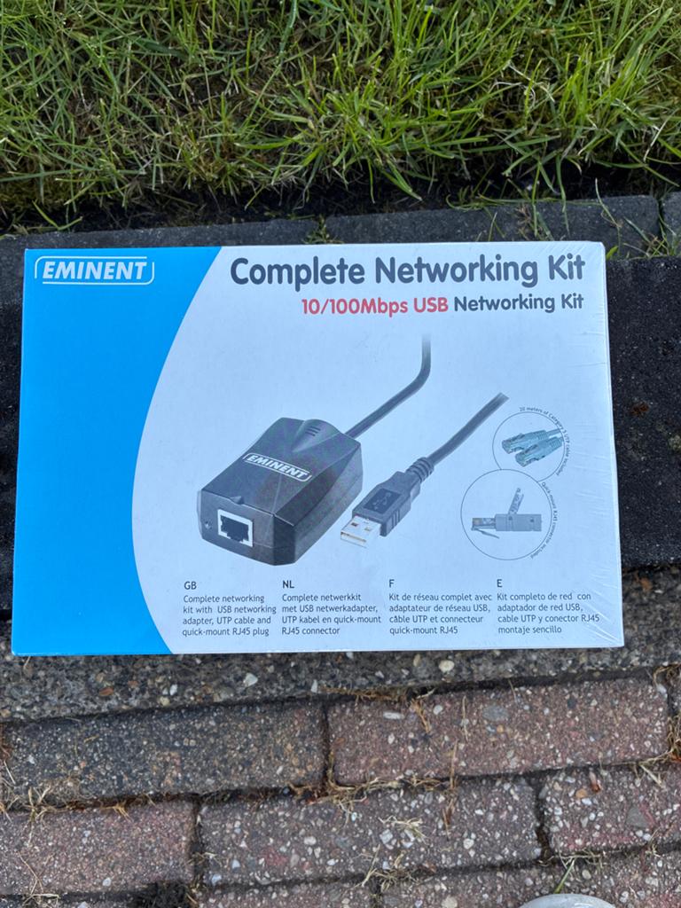Eminent Complete Networking Kit 10/100Mbps USB, Ophalen, Nieuw, Extern