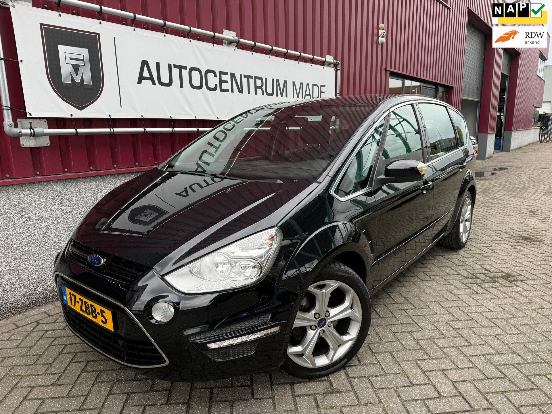 Ford S-Max 2.0 EcoBoost Titanium // Automaat // 5-PRS // Cli, Auto's, Euro 5, Gebruikt, Zwart, 4 cilinders