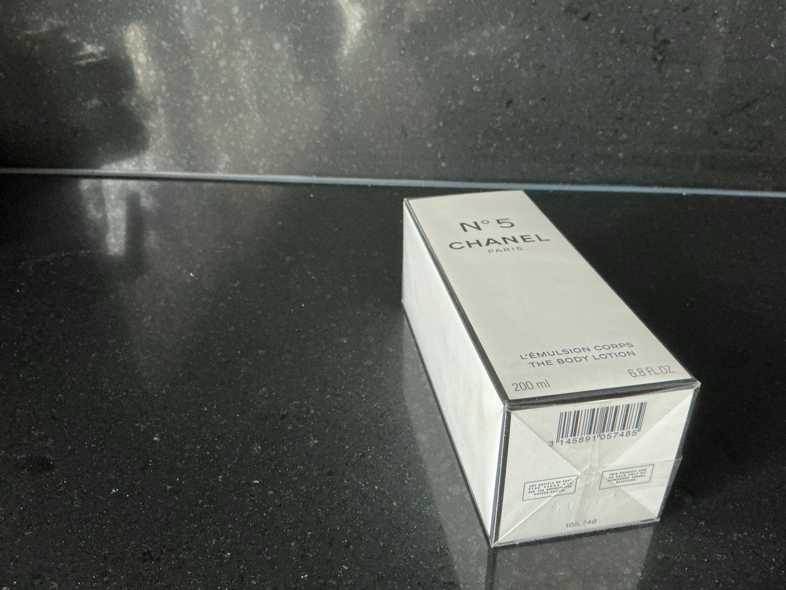 Chanel N5 L'Émulsion Corps The Body Lotion 200 ml, Ophalen, Nieuw, Bodylotion, Crème of Olie