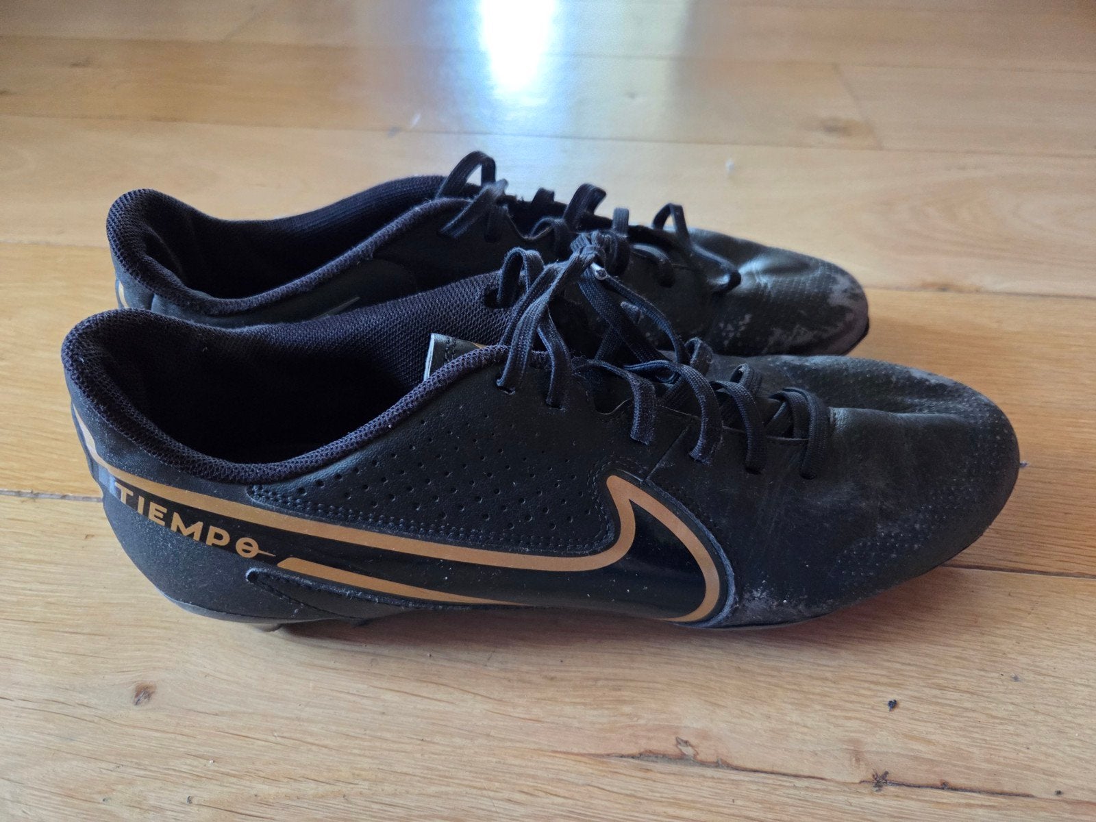 Nike Tiempo voetbalschoenen maat 45.5, Sport en Fitness, Voetbal, Ophalen of Verzenden