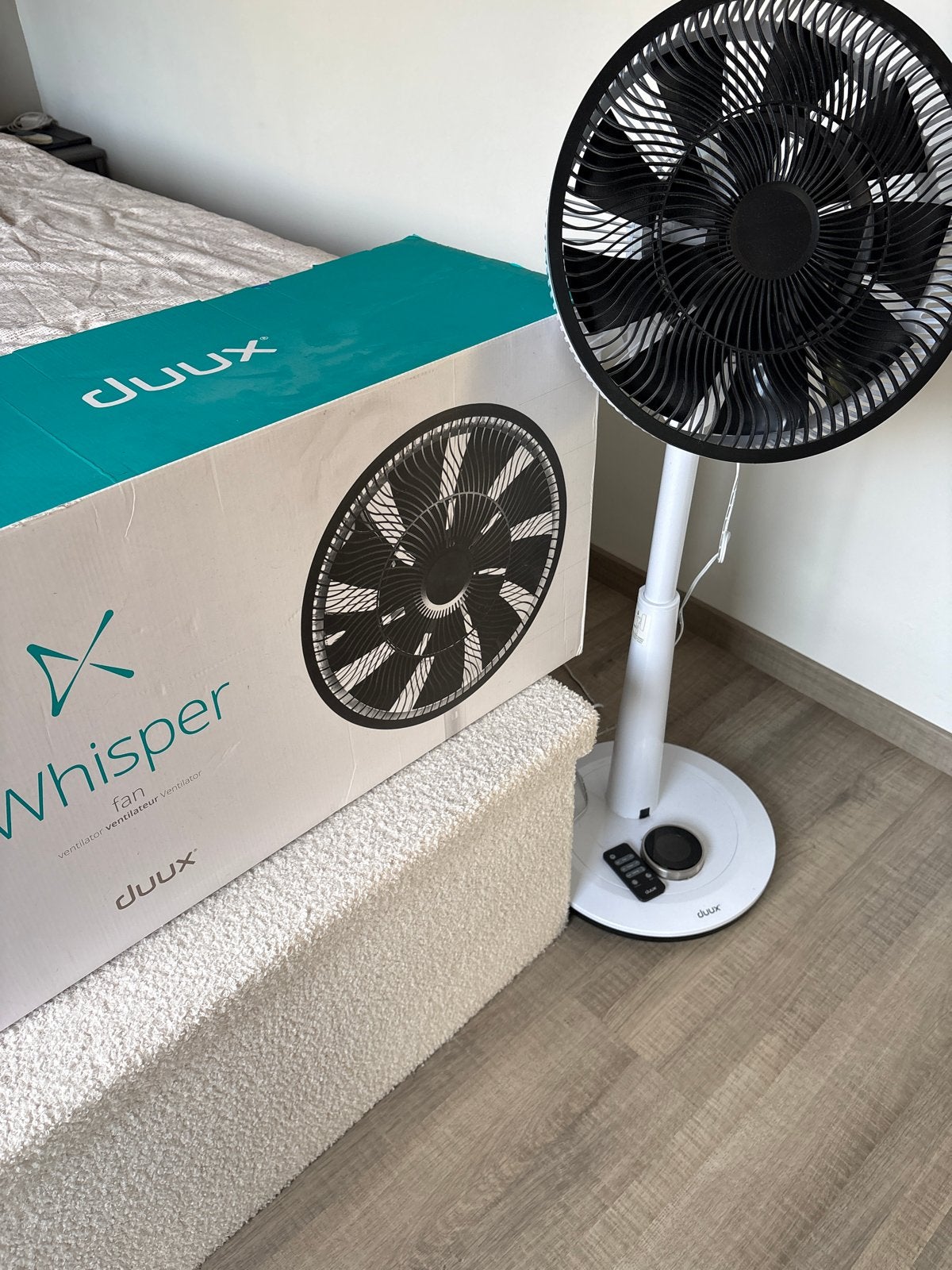 Duux Whisper Wit (DXCF03) Ventilator, Witgoed en Apparatuur, Ophalen, Ventilator met afstandsbediening, Zo goed als nieuw, Statiefventilator