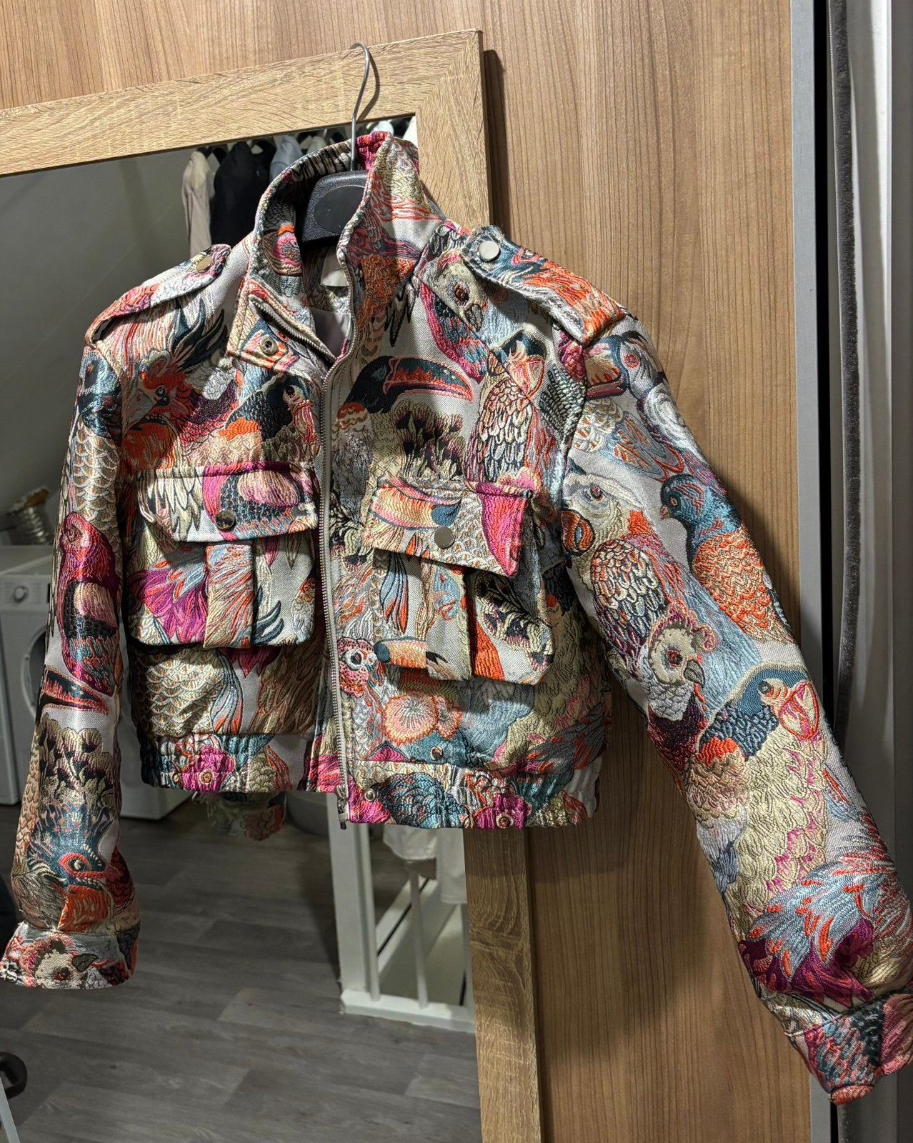 Gaaf Papagaaien Bomberjack Ambika, Ophalen of Verzenden, Zo goed als nieuw, Maat 36 (S), Jasje