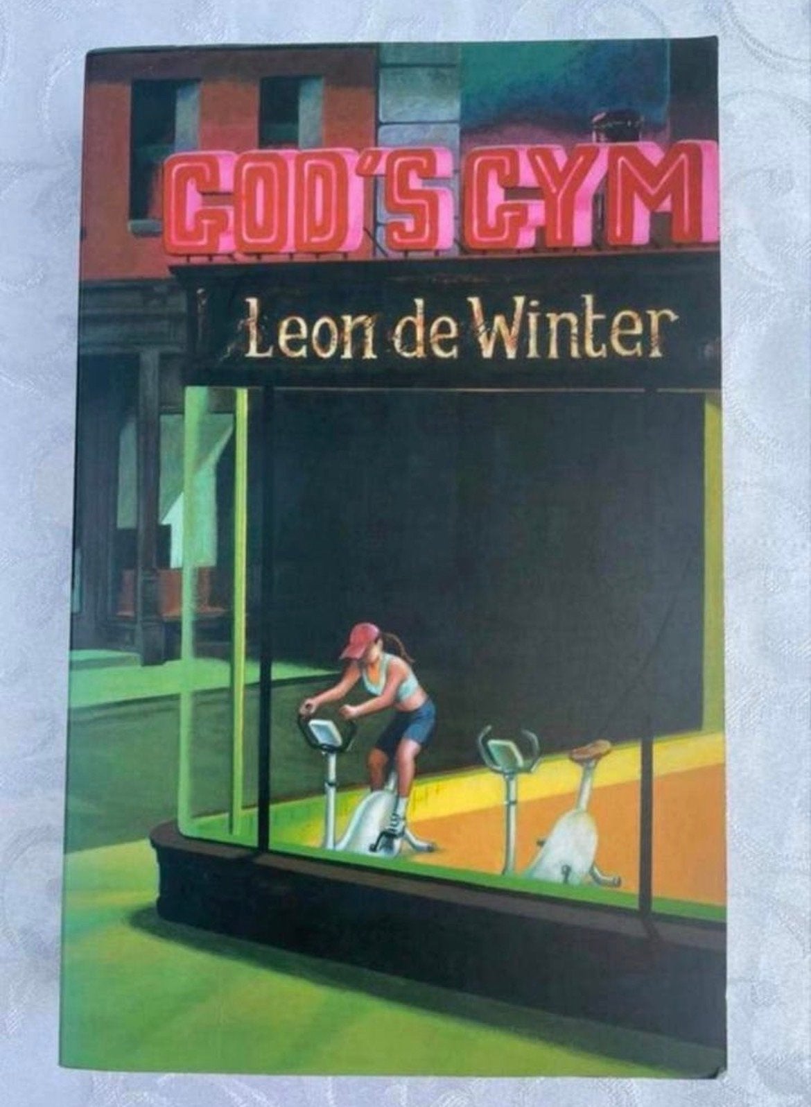 God's Gym - Leon de Winter (Psychologische roman), Ophalen of Verzenden, Zo goed als nieuw, Nederland