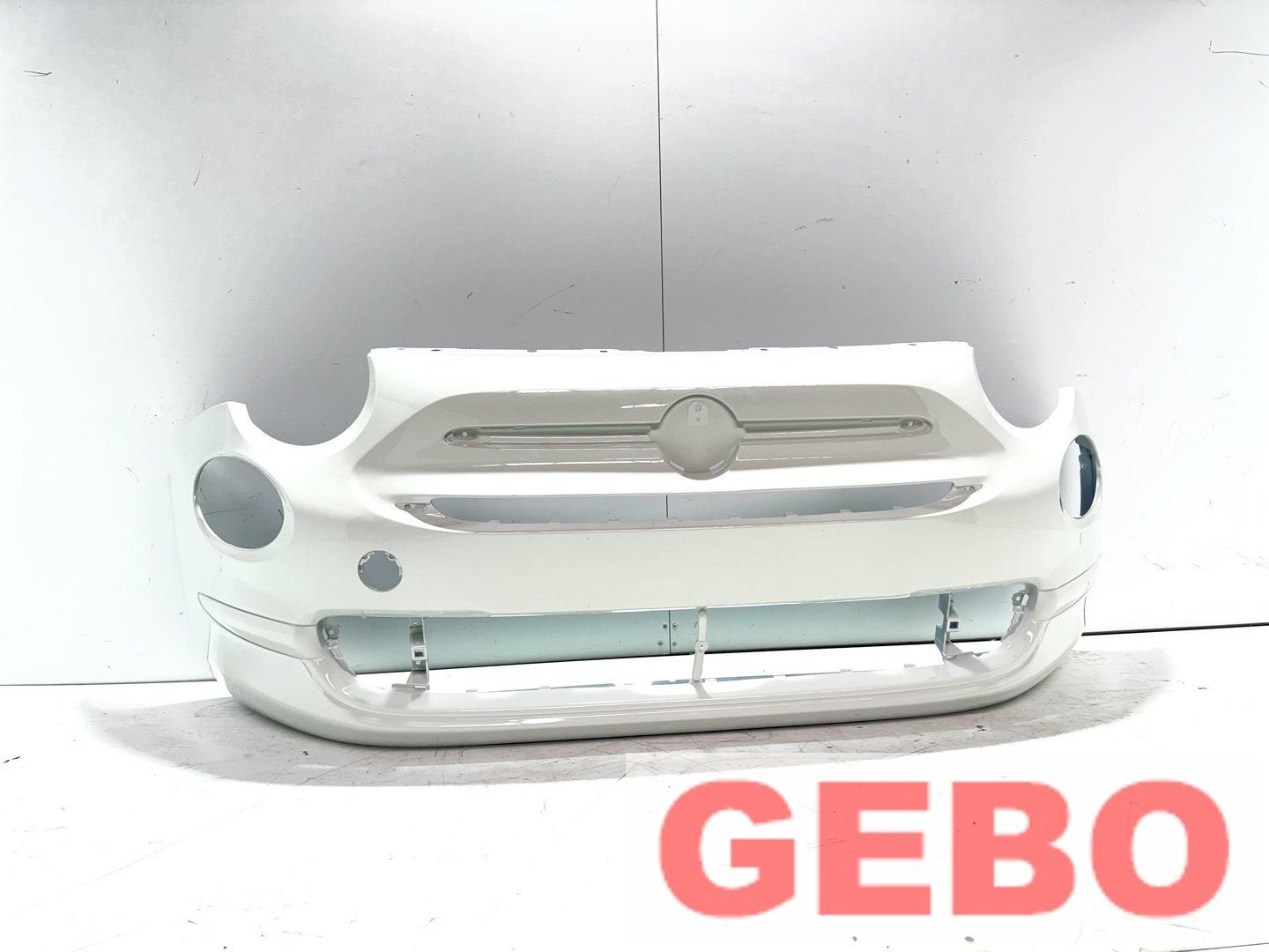 Fiat 500 2007/2015 voorbumper bumper 268 NIEUW 71777626, -, Voor, -, Nieuw