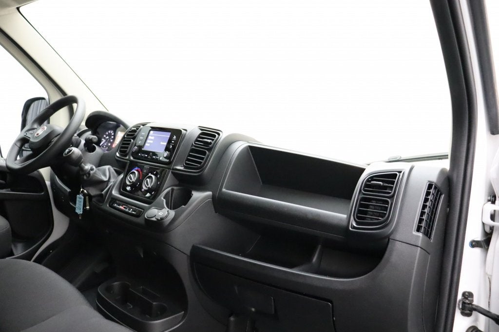 Fiat Ducato 2.2 L2H2 120MJT 88kW | 3-persoons | Betimmering, Stof, Gebruikt, 4 cilinders, Wit