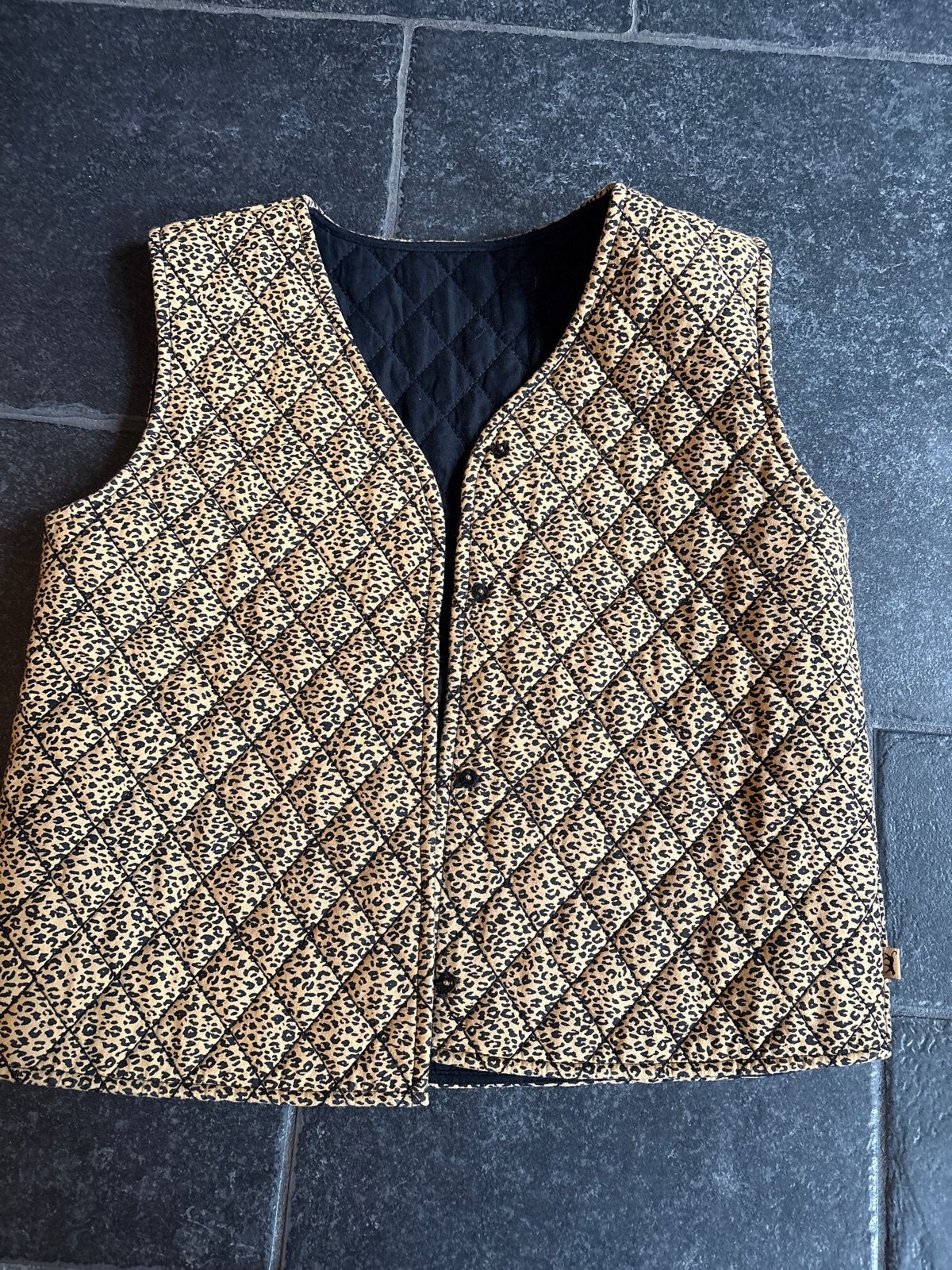 gilet maat XS panterprint, Ophalen of Verzenden, Zo goed als nieuw, Maat 34 (XS) of kleiner, Meerkleurig