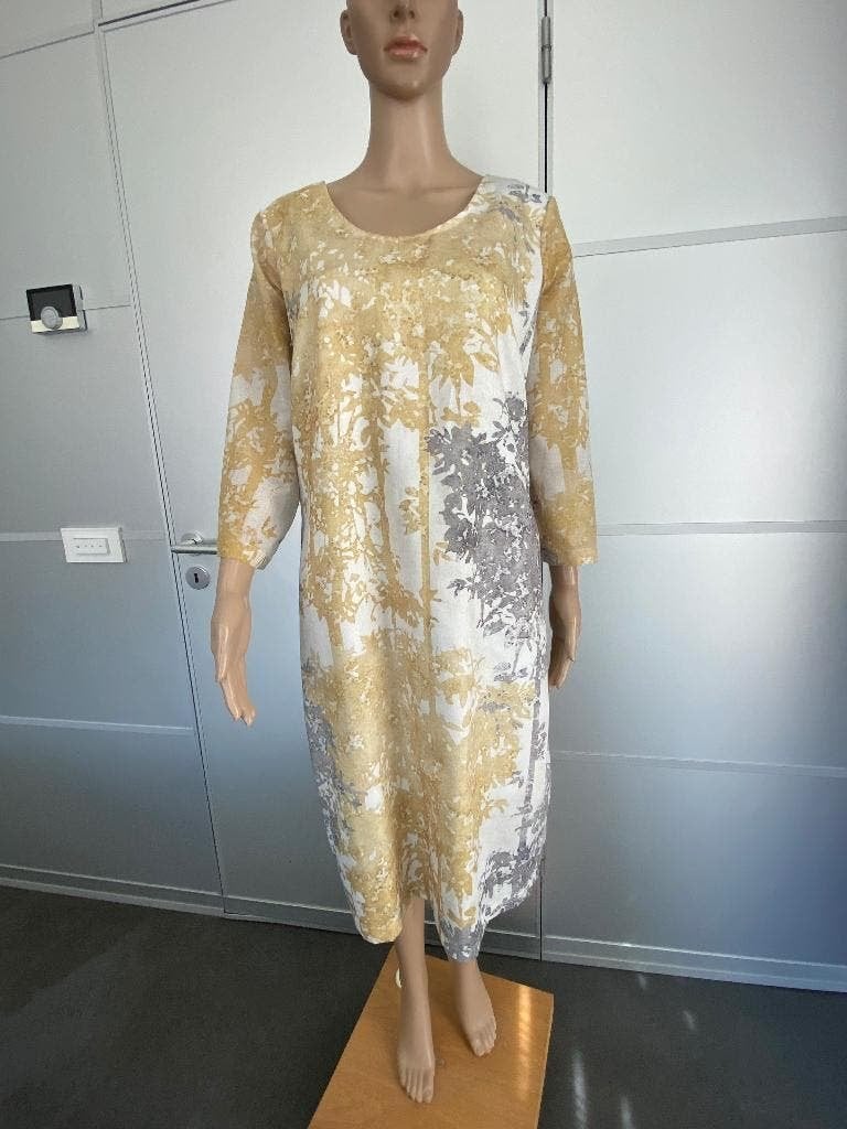 K186 Luxe jurk maat 42=L jurkje feestjurk jurk beige, Beige, Maat 42/44 (L), Ophalen of Verzenden, Zo goed als nieuw