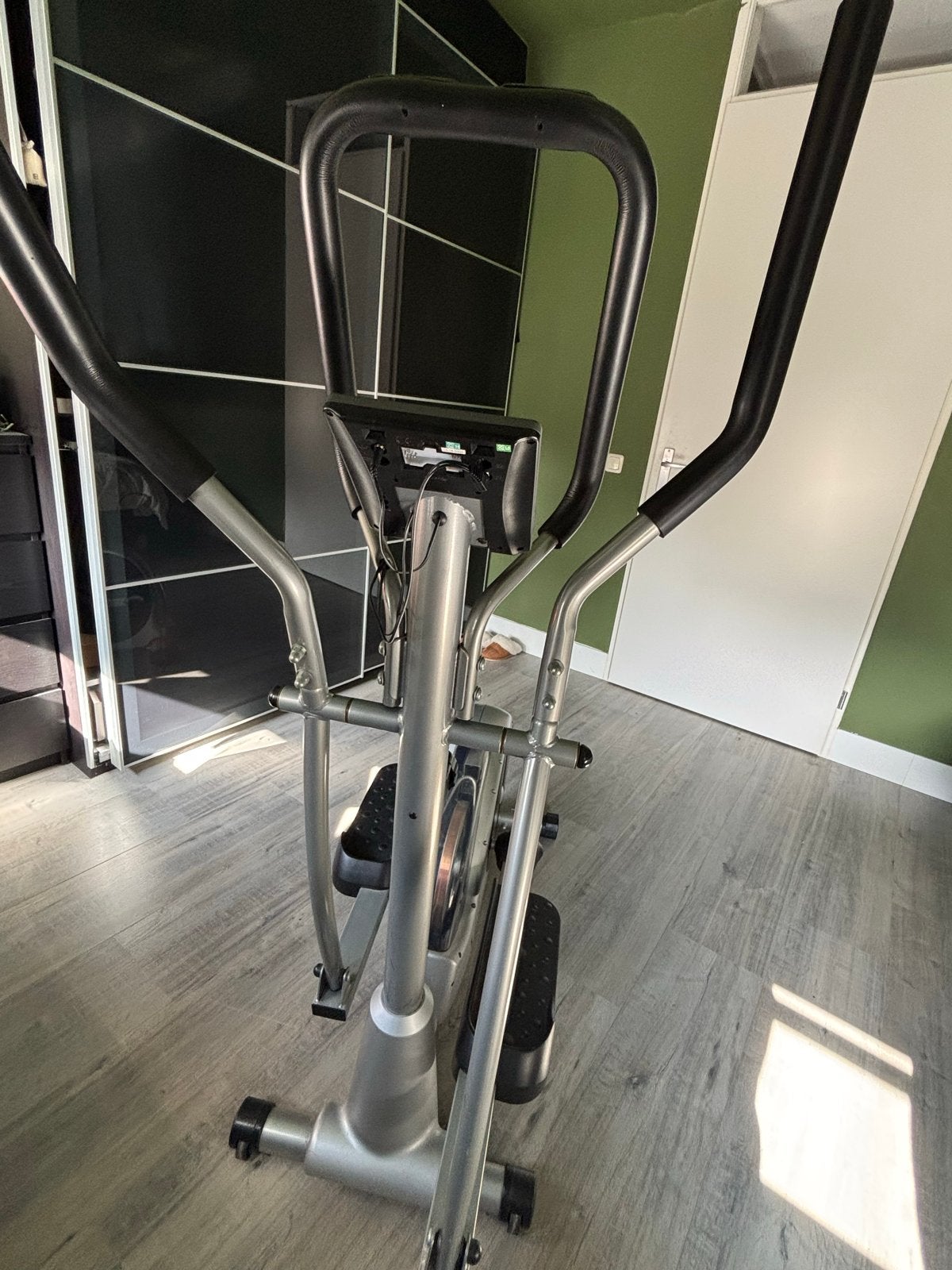Crosstrainer - in goede staat, Ophalen, Zo goed als nieuw, Crosstrainer, Metaal