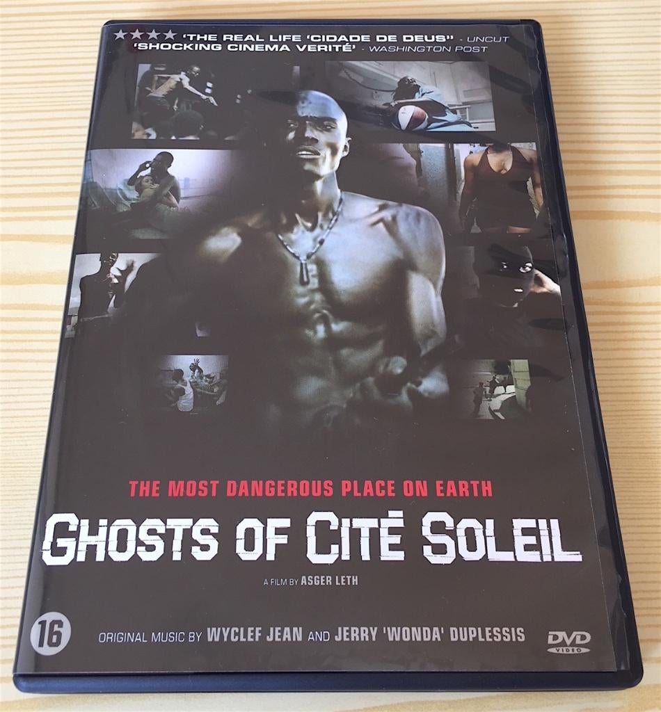 dvd Ghosts of Cite Soleil, documentaire van Wyclef Jean, Vanaf 16 jaar, Ophalen, Zo goed als nieuw, Politiek of Geschiedenis