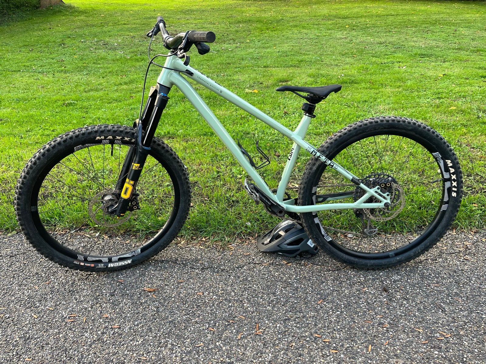 Commencal Meta HT AM - Hardtail Mountainbike, Hardtail, Heren, 49 tot 53 cm, Zo goed als nieuw