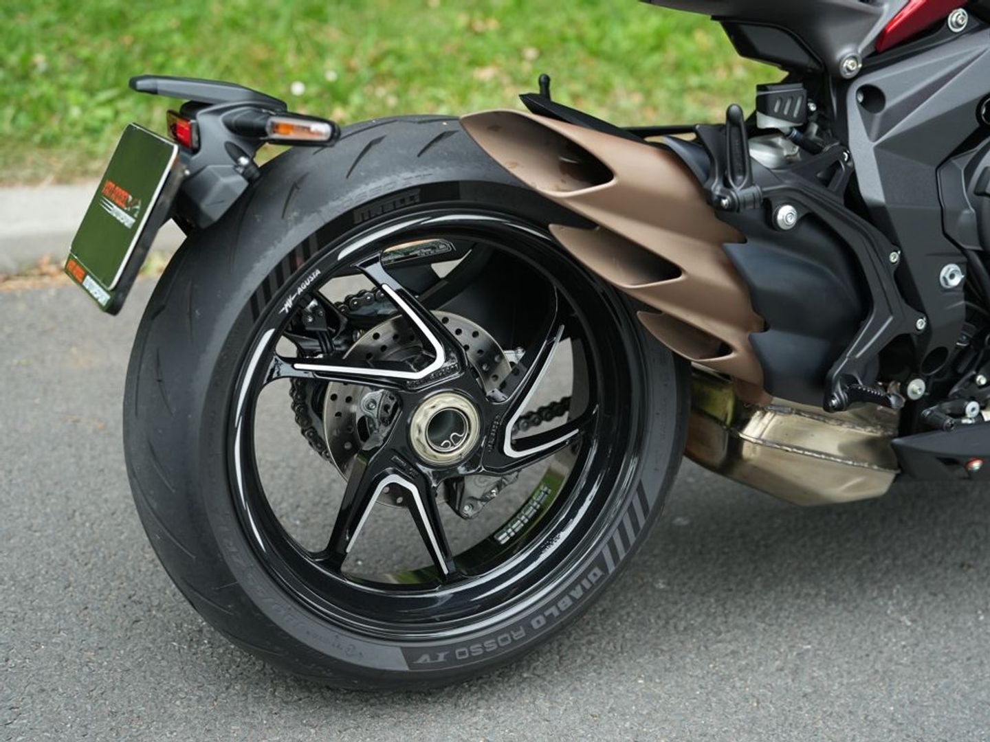 MV Agusta Burtale 800 RR | Nieuwstaat | 2026 !!, Motoren, Motoren | MV Agusta, Motorrijbewijs A, Bedrijf, Meer dan 35 kW, 798 cc