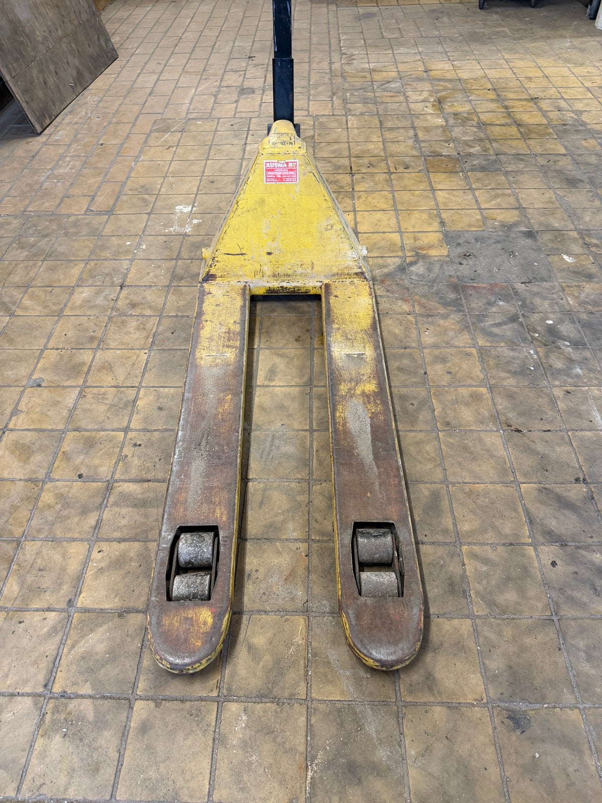 Komatsu pompwagen, Ophalen, Zo goed als nieuw, Kolomboormachine