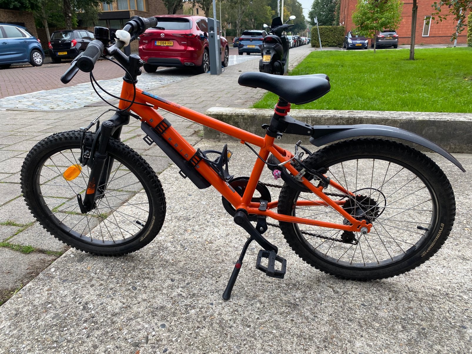 Mountainbike rockrider 20 inch, Fietsen en Brommers, Ophalen, Velgrem, Zo goed als nieuw, Handrem