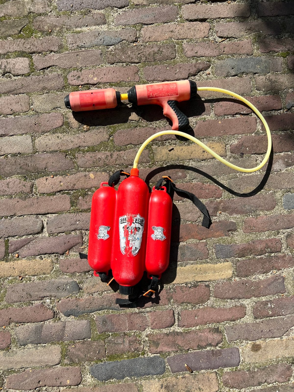 Waterpistool met rugzakreservoir, Ophalen of Verzenden, Gebruikt