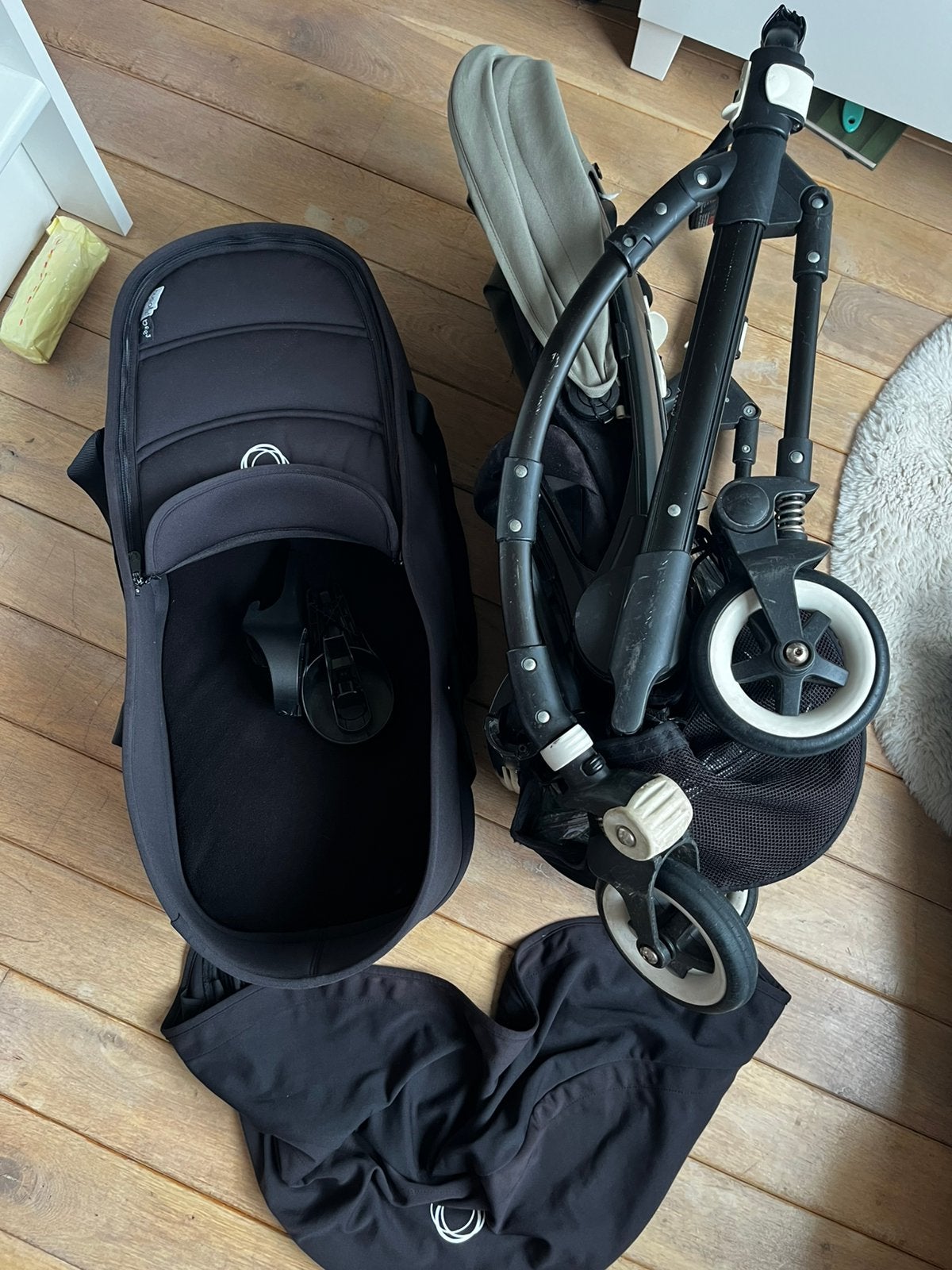 Bugaboo bee 3 kinderwagen met reiswieg, Ophalen, Zo goed als nieuw, Bugaboo, Met reiswieg