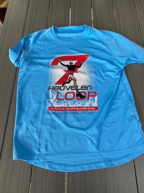 hardloop shirt zevenheuvelloop uit 2007 (1* gedragen)maat L, Maat 52/54 (L), Blauw, Ophalen of Verzenden, Zo goed als nieuw