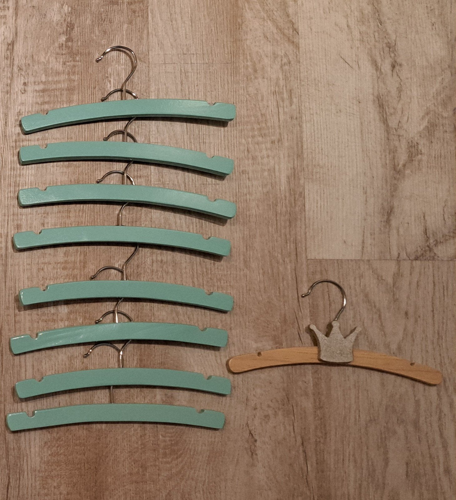 Set van 9 kledinghangers voor baby/kind, Ophalen of Verzenden, Zo goed als nieuw