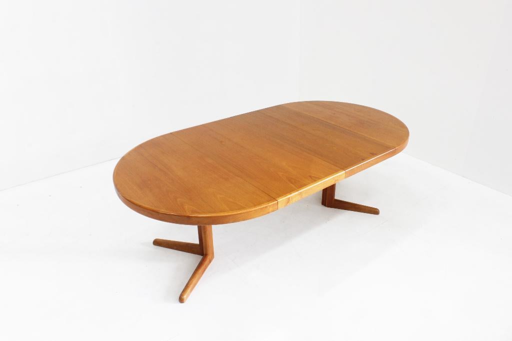 Vintage Deense ronde uitschuifbare eettafel teakhout 1960, Gebruikt, 100 tot 150 cm, Ophalen of Verzenden, Vijf personen of meer