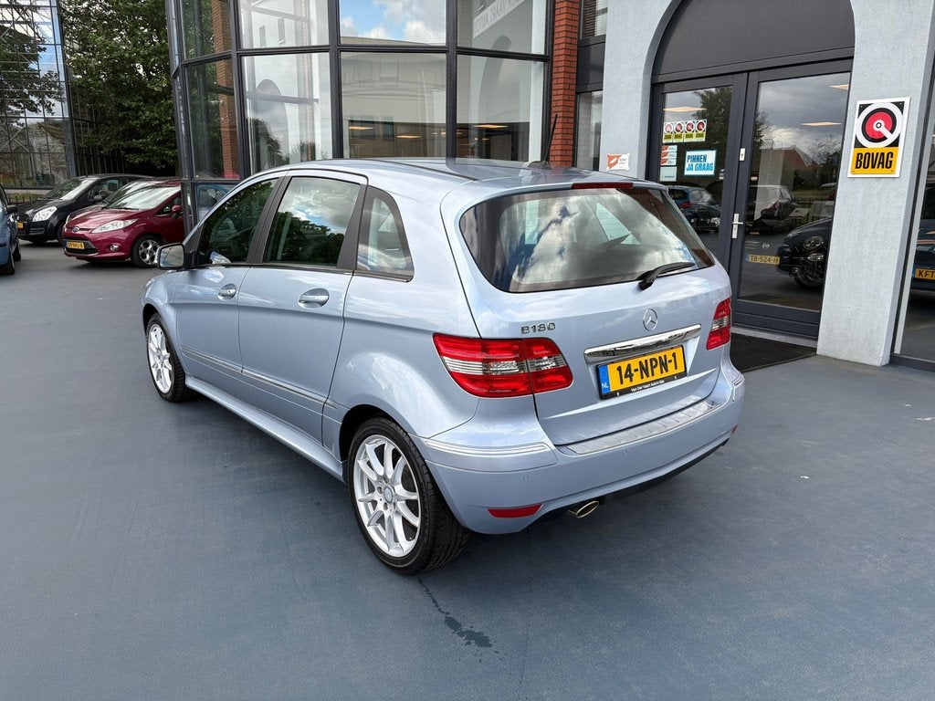 Mercedes-Benz B-klasse 180 Business Class AUTOMAAT AIRCO, Auto's, Mercedes-Benz, Euro 5, Gebruikt, 4 cilinders, Blauw