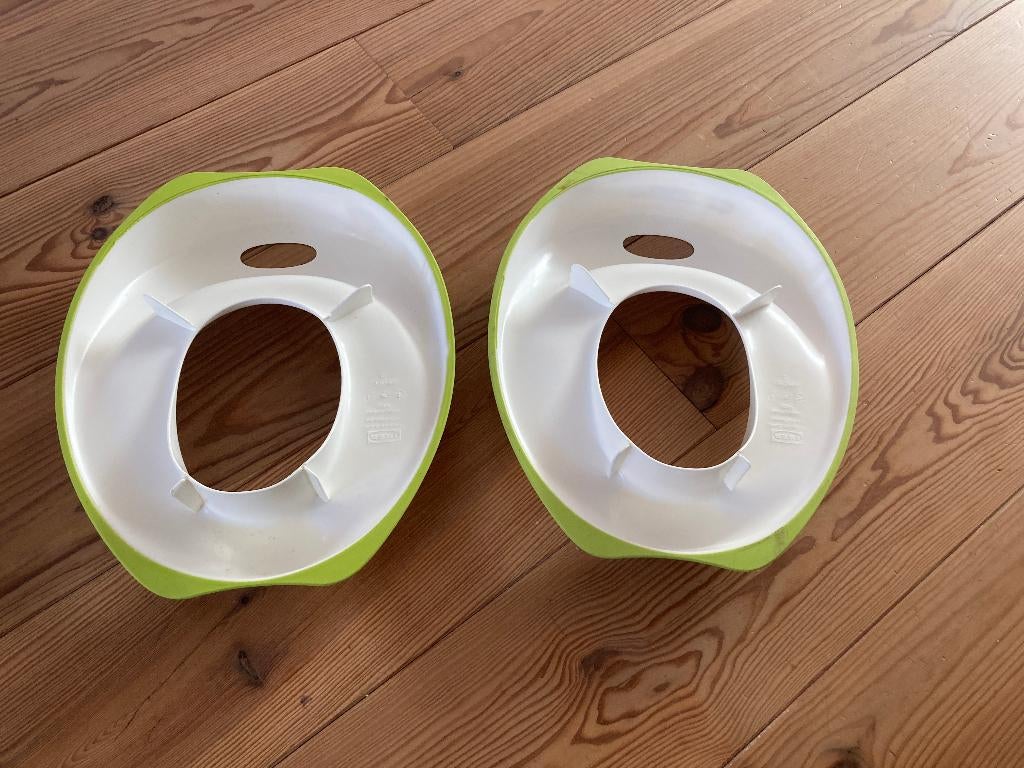 2x IKEA Tossig WC kinderbril (2,50 per stuk), Ophalen of Verzenden, Zo goed als nieuw, Overige typen, Overige merken