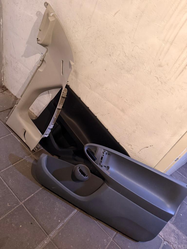 Deur bekleding c1, Ophalen, Zo goed als nieuw