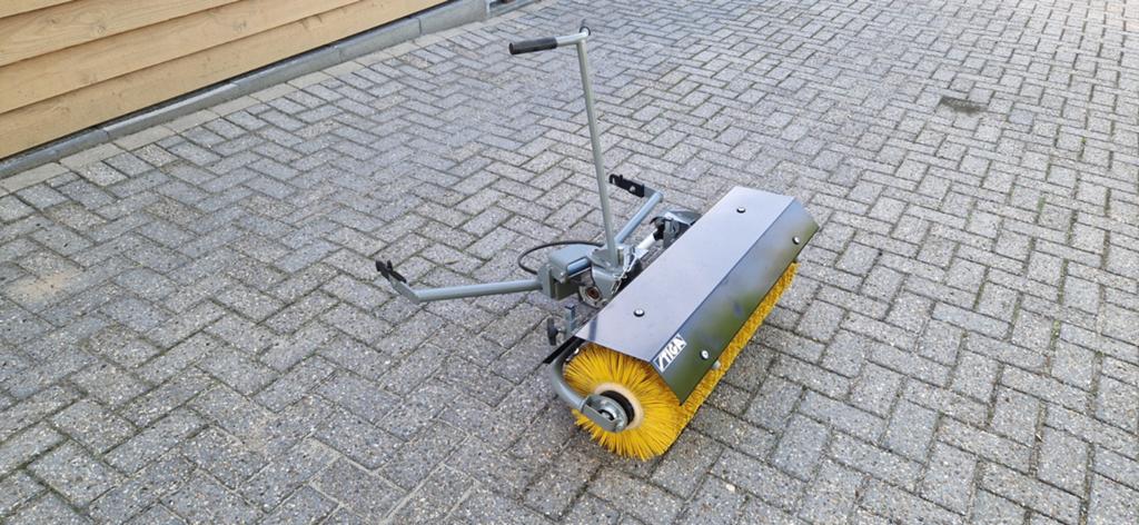Stiga Villa Veegmachine Veegborstel.(Nieuwstaat), Tuin en Terras, Ophalen