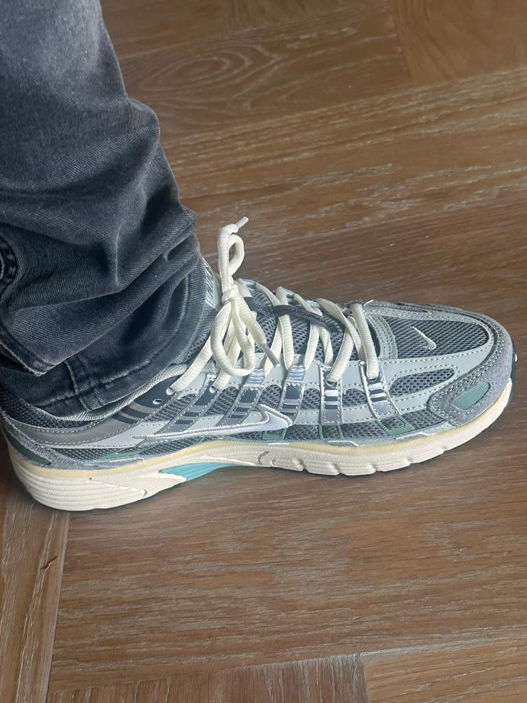 Nike p6000, Kleding | Heren, Ophalen of Verzenden, Zo goed als nieuw, Overige kleuren