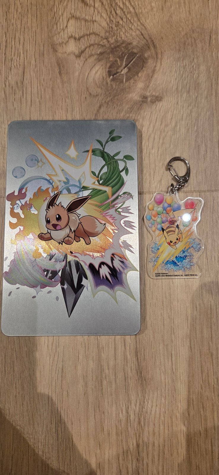 Pokémon Let's go Pikachu/Eevee steelboek en sleutelhanger, Spelcomputers en Games, Games | Nintendo Switch, Avontuur en Actie