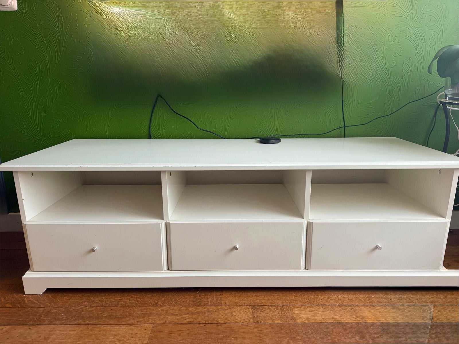 IKEA Liatorp TV-meubel / TV-bank - Zo goed als nieuw, Ophalen, Overige materialen, 150 tot 200 cm, Zo goed als nieuw
