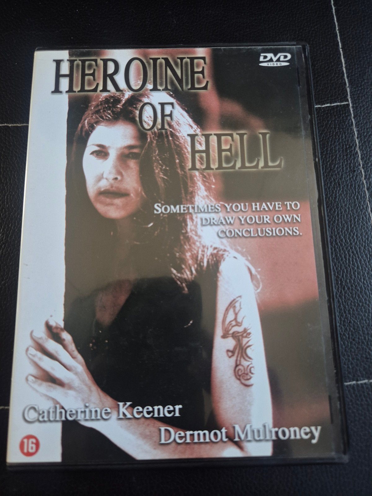 Heroïne of hell, Alle leeftijden, Ophalen of Verzenden, Zo goed als nieuw