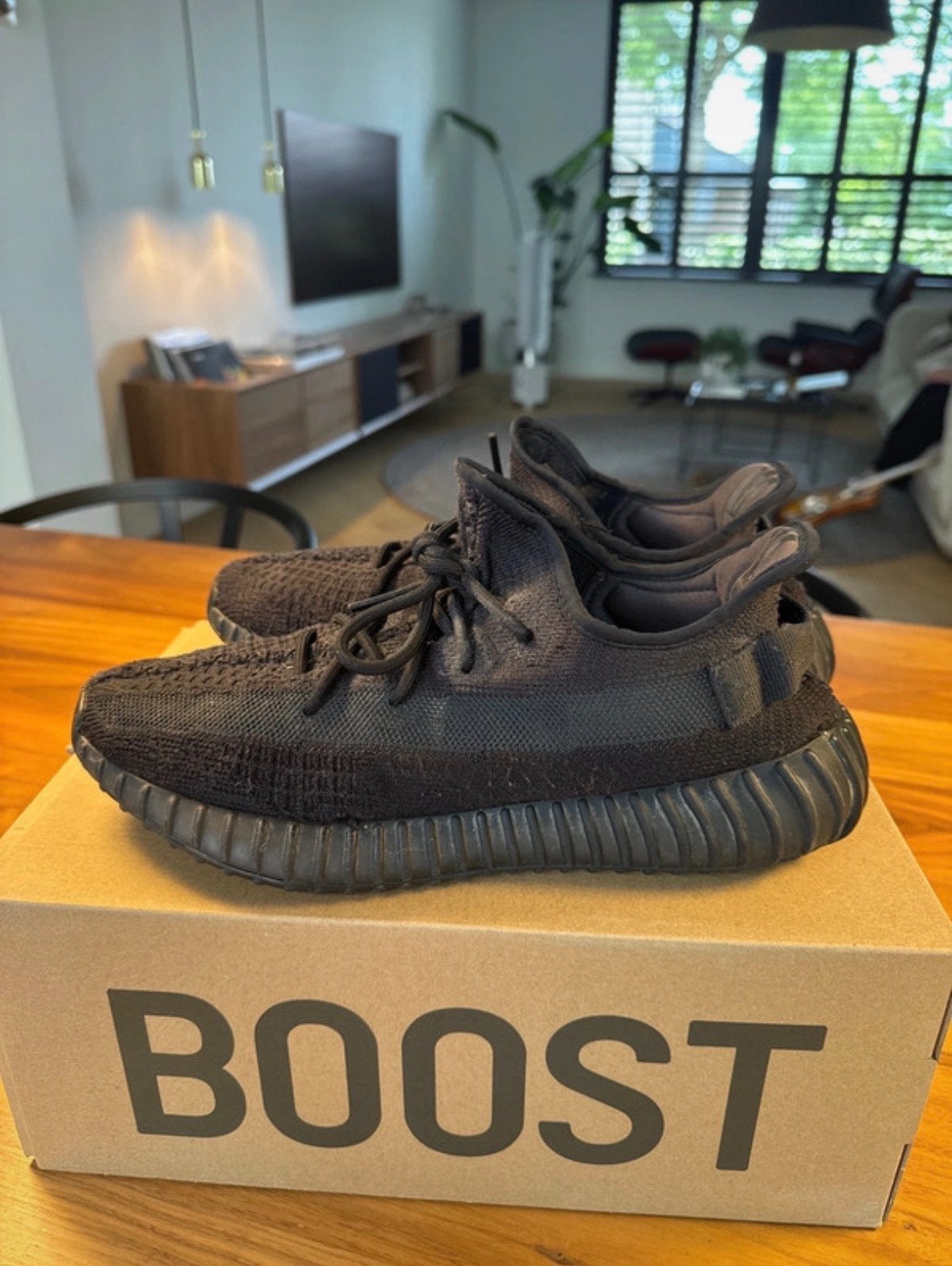 Adidas Yeezy Boost 350 V2 Onyx - Maat 44, Ophalen of Verzenden, Gedragen, Zwart, Sneakers of Gympen