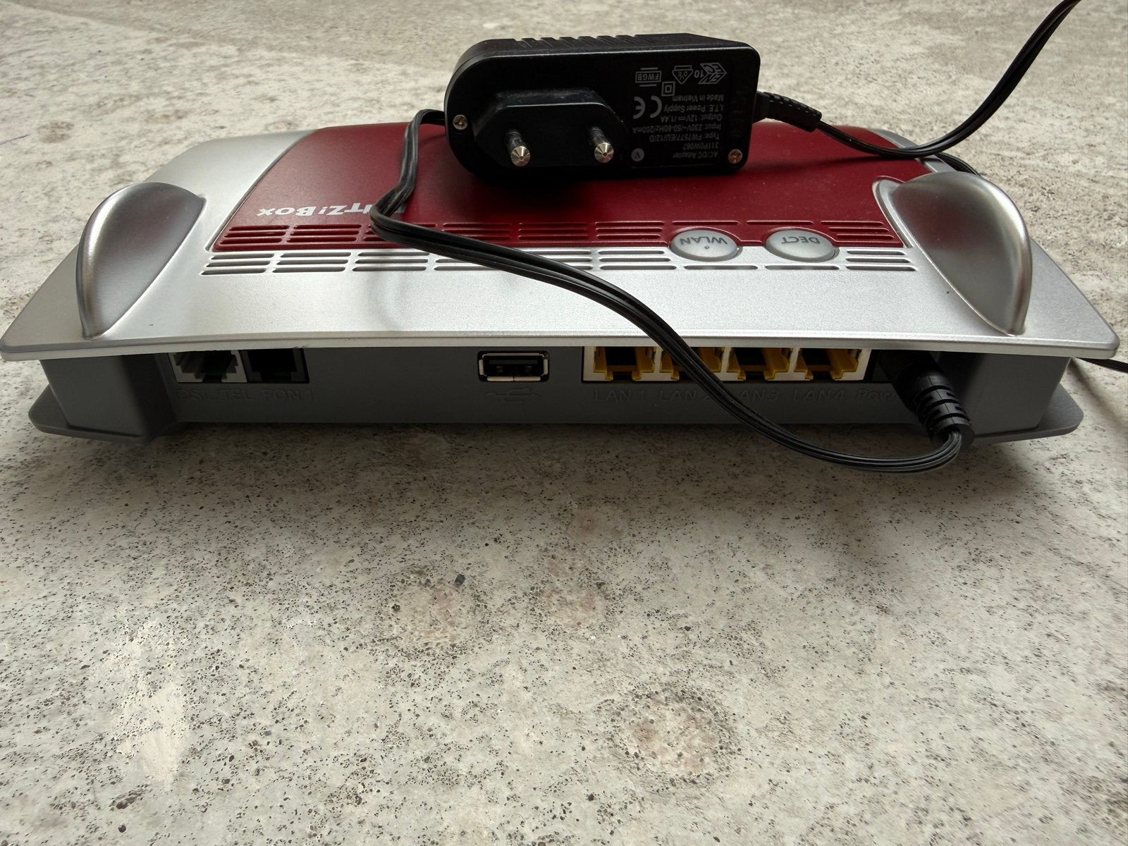 Fritz!Box Fon WLAN 7360 V2 Router met modem, Ophalen of Verzenden, Gebruikt, Router met modem