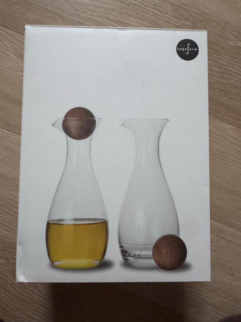 Sagaform Olie- en Azijnkannen Set - Nieuw in Doos, Nieuw, Ophalen of Verzenden, Overige merken, Glas