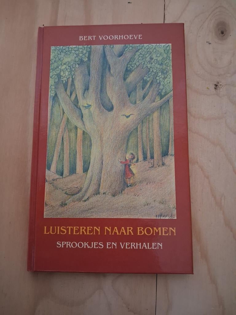 B. Voorhoeve - Luisteren naar bomen, Ophalen of Verzenden, Zo goed als nieuw, B. Voorhoeve