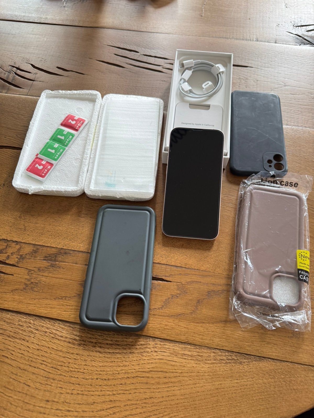 I phone 13. 128 gb kleur roze.