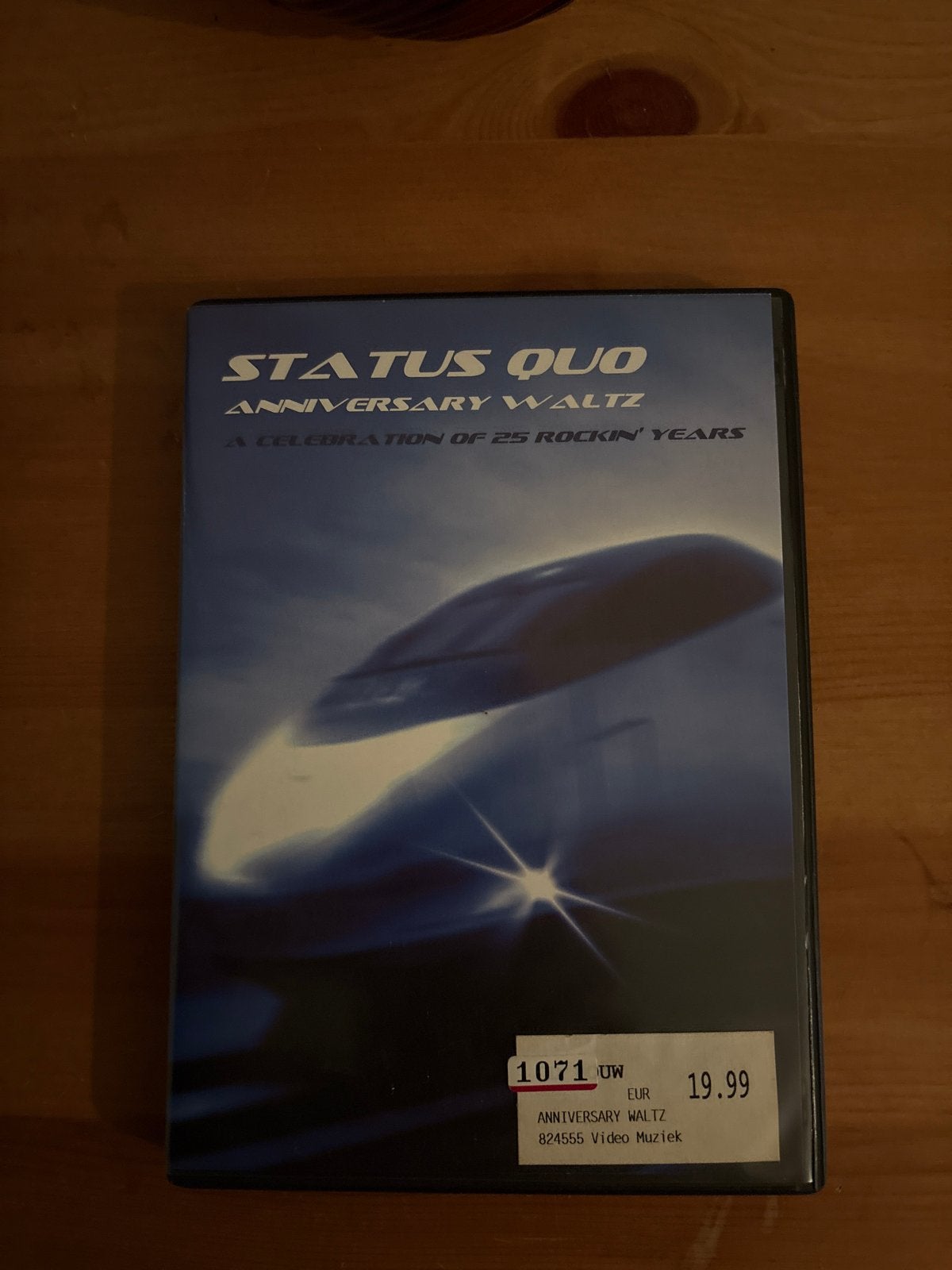 Status Quo - Anniversary Waltz DVD (25 Rockin' Years), Verzenden, Engels, Gebruikt, Engels