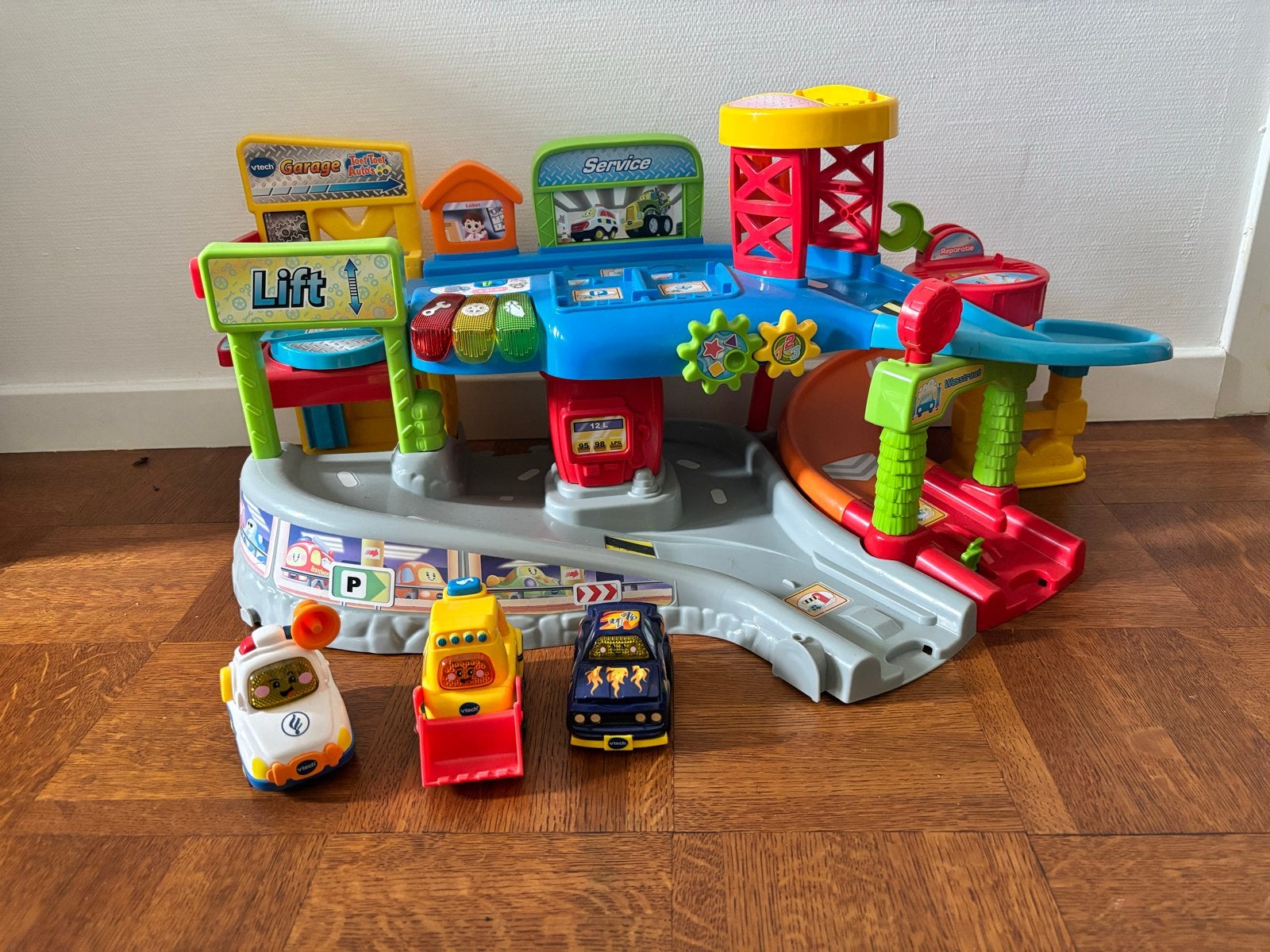 VTech Toet Toet Auto's Garage met 3 auto's, Kinderen en Baby's, Speelgoed | Vtech, Ophalen, Gebruikt, 6 maanden tot 2 jaar