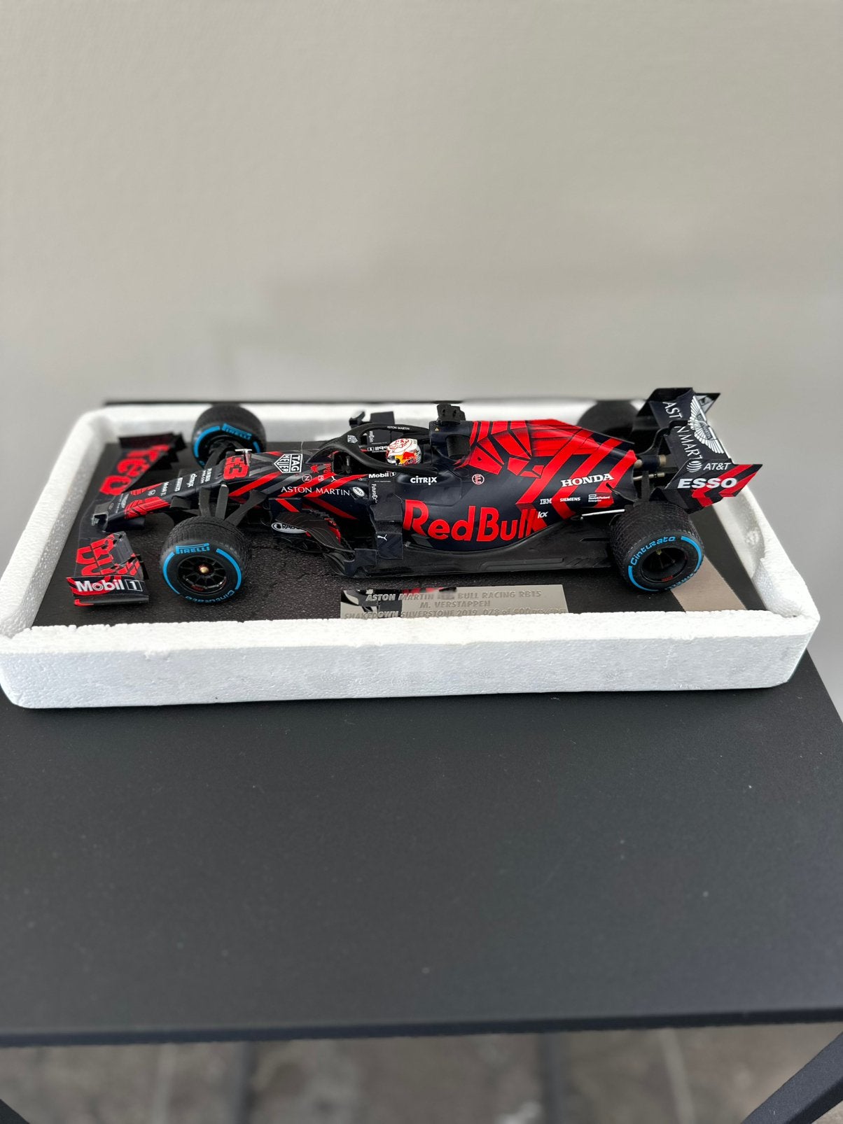Max Verstappen shakedown livery 1:18 2019, Ophalen of Verzenden, Zo goed als nieuw, MiniChamps