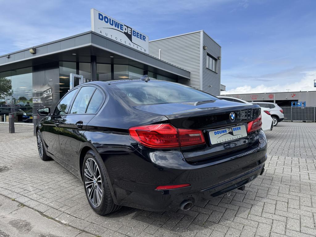 BMW 5 Serie 520i Sportline Trekhaak | adapt.cruise | LED | S, Automaat, Achterwielaandrijving, Gebruikt, 4 cilinders