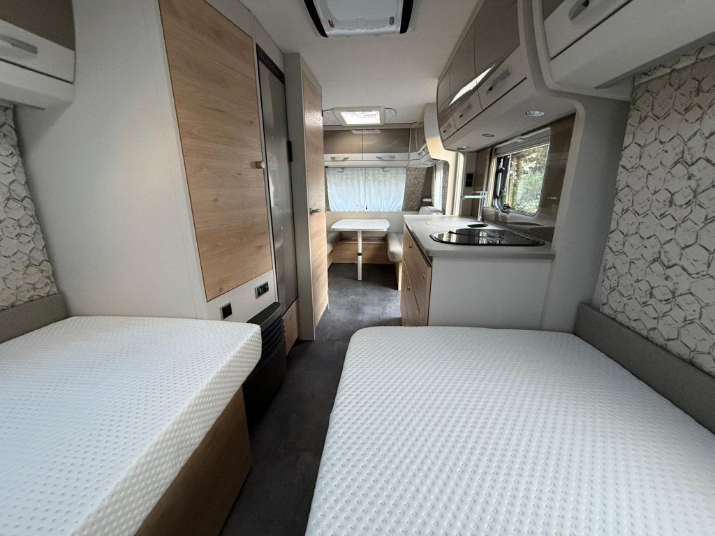 Foto 14 van Dethleffs Nomad 510 LE mover+ voortent+ airco
