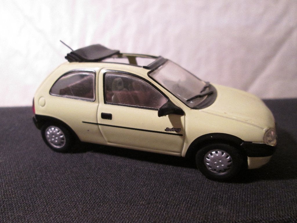 opel corsa b cabrio, Ophalen of Verzenden, Zo goed als nieuw, Auto, Overige merken