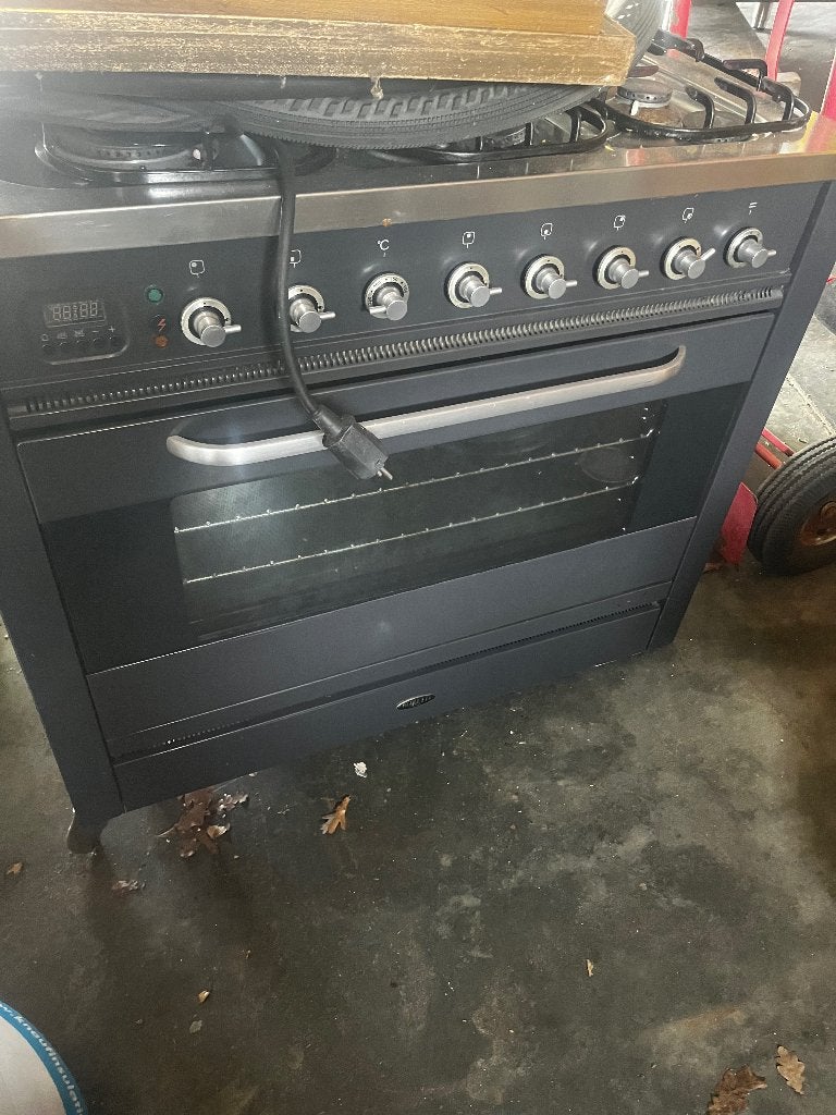 Fornuis, Ophalen, Gebruikt, 60 cm of meer, Gas
