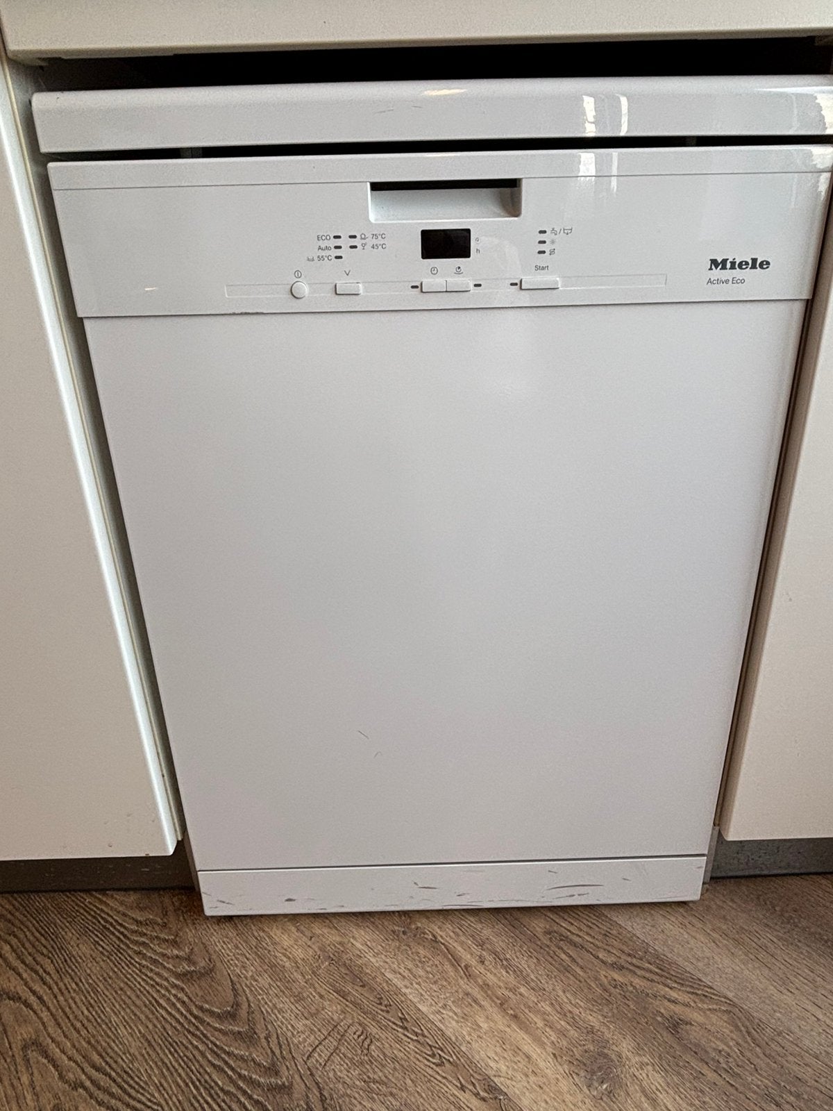 Miele vaatwasser active eco, Ophalen, Zo goed als nieuw, Wit