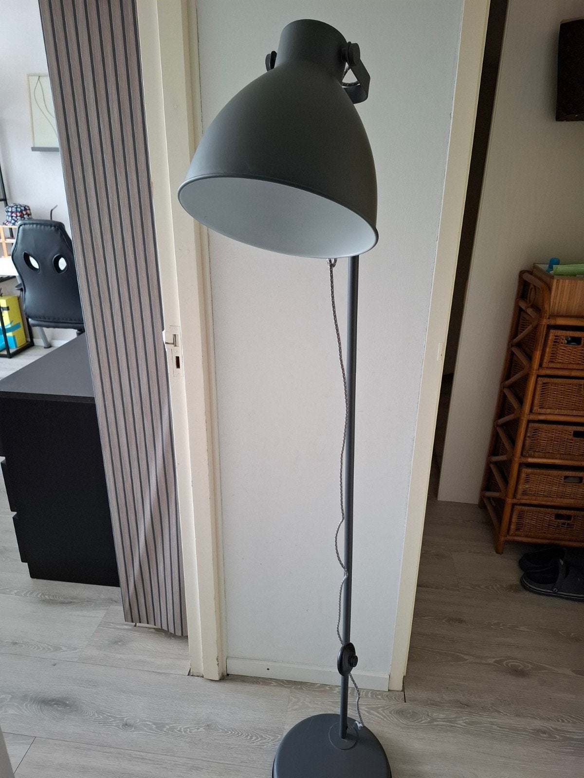 metale industriele lamp., Huis en Inrichting, Ophalen, Zo goed als nieuw, Metaal, 100 tot 150 cm