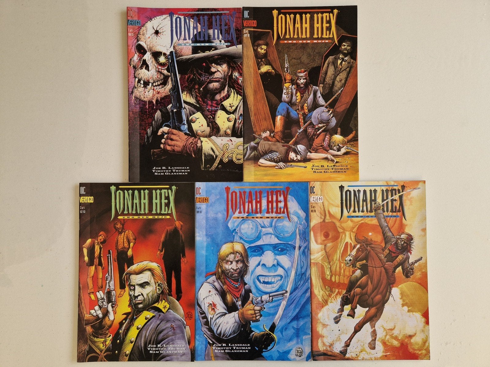 JONAH HEX  - TWO•GUN•MOJO [Vintage DC comics] Western strips, Boeken, Strips | Comics, Zo goed als nieuw, Meerdere comics, Amerika