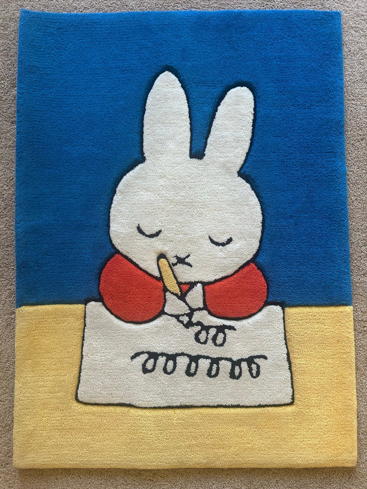 Nijntje tapijt/vloerkleed, Miffy, 65x90cm, Ophalen, Gebruikt, Kleed of Kussen